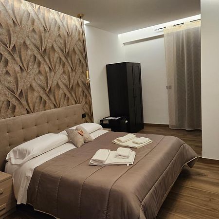 Napoli Central Capodichino B&B Bagian luar foto