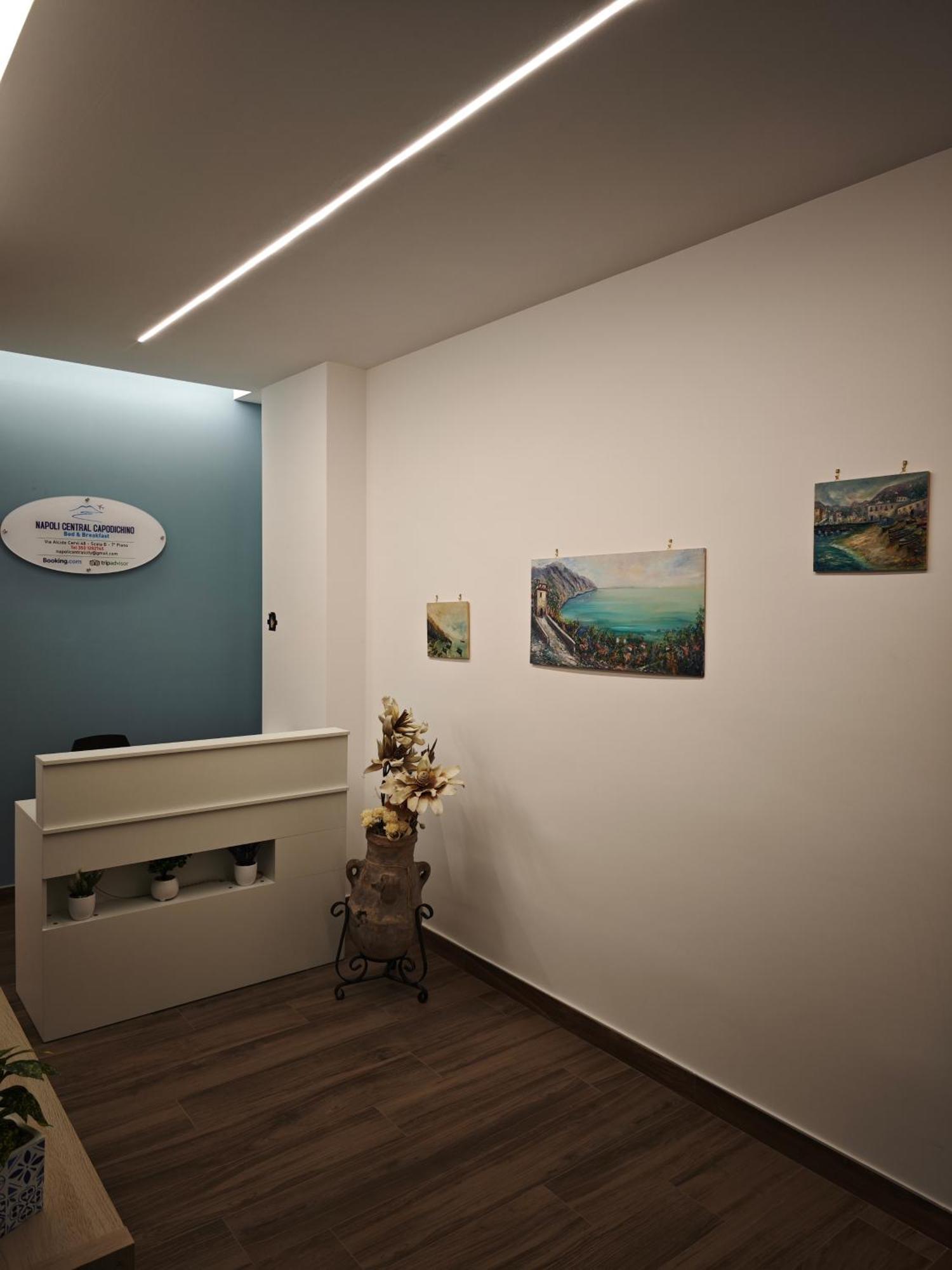 Napoli Central Capodichino B&B Bagian luar foto