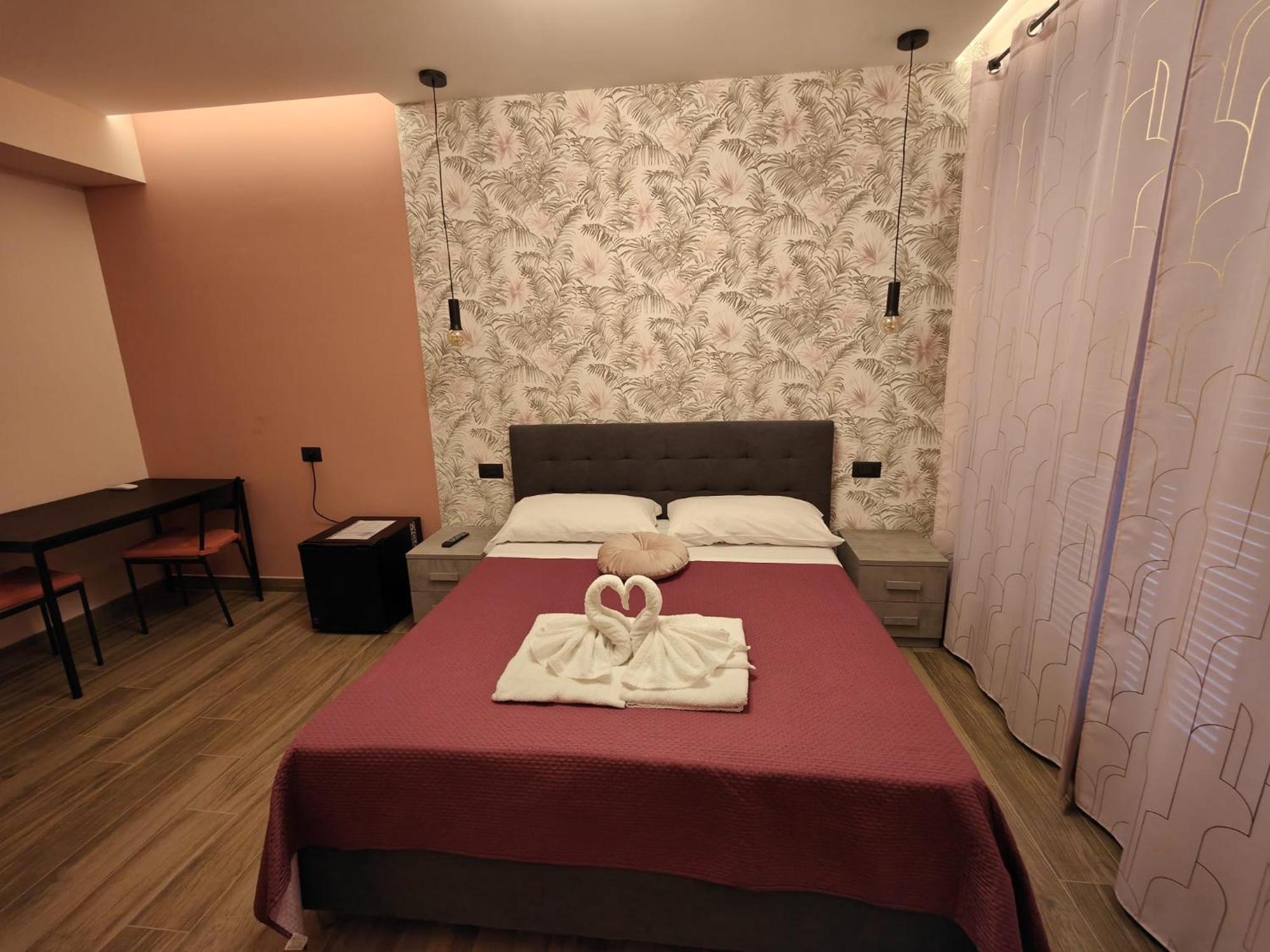 Napoli Central Capodichino B&B Bagian luar foto