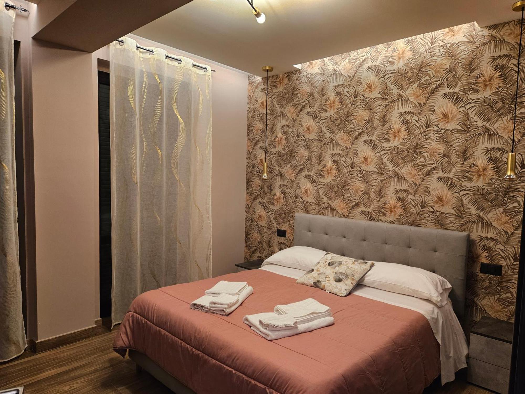 Napoli Central Capodichino B&B Bagian luar foto